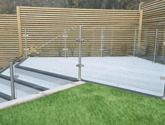 Semi-Frameless Balustrades with Round Post in Round Square Double Slot Pipe