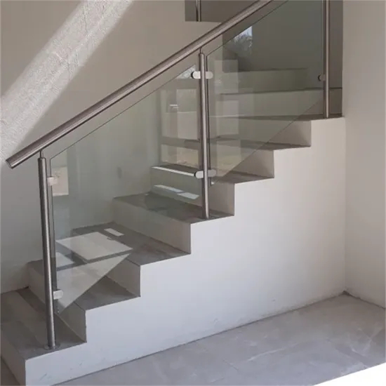 Stylish 3-Step Cast Iron Staircase with Elegant Glass Railing