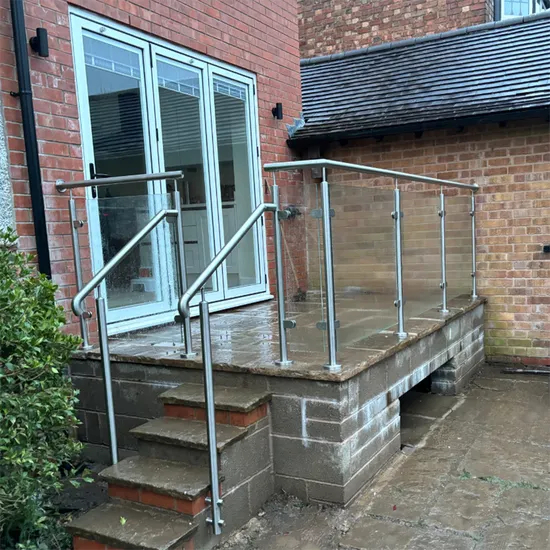 Powder Coated Black Steel Posts with Side Mounted Tempered Glass Railing