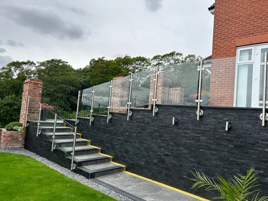 Stainless Steel Round Square Tube Balustrade Post Semi Frameless Glass Pool Fencing