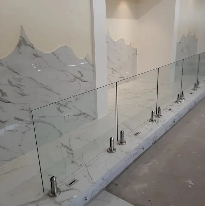 Frameless Glass Balustrade System for Pools Using 316 Stainless Steel Spigot Holders