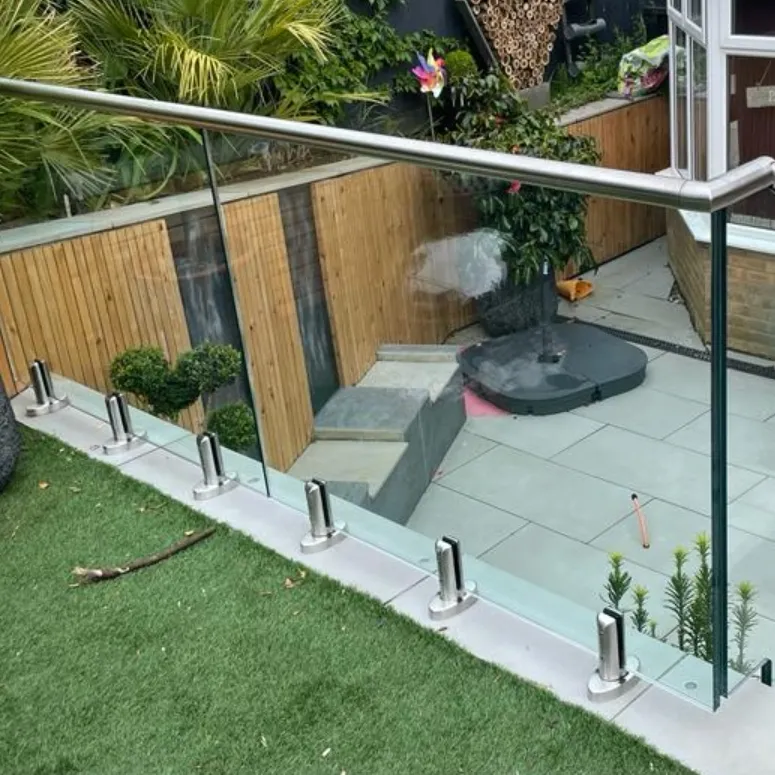 Universal Glass Balustrade Spigot Hardware for Staircases and Pool Areas