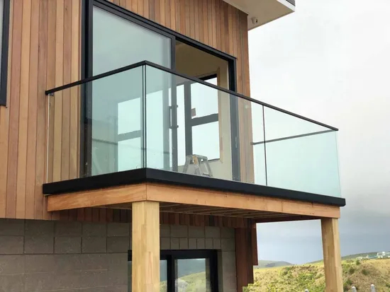 Stainless Steel Semi-Frameless Balustrades with Base Glass Clamps or Base Shoes
